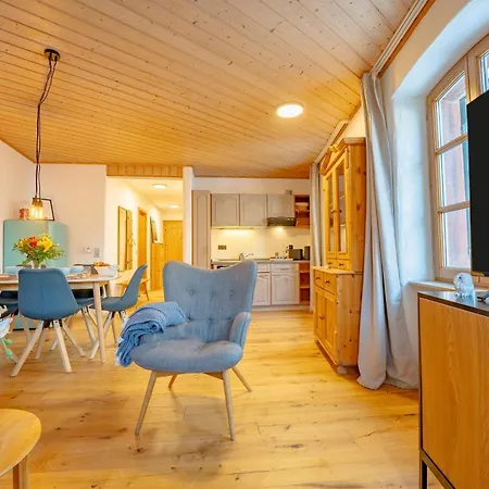 Schlossberg Residences - Design-apartments Im Herzen Der Pfalz Apartment *